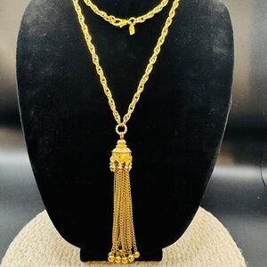 1928 Gold Tassel Pendant Necklace